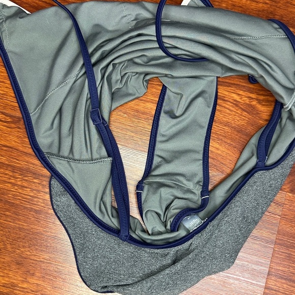 Aerie Gray One-Piece Swimsuit with Navy Trim size L - Picture 6 of 6